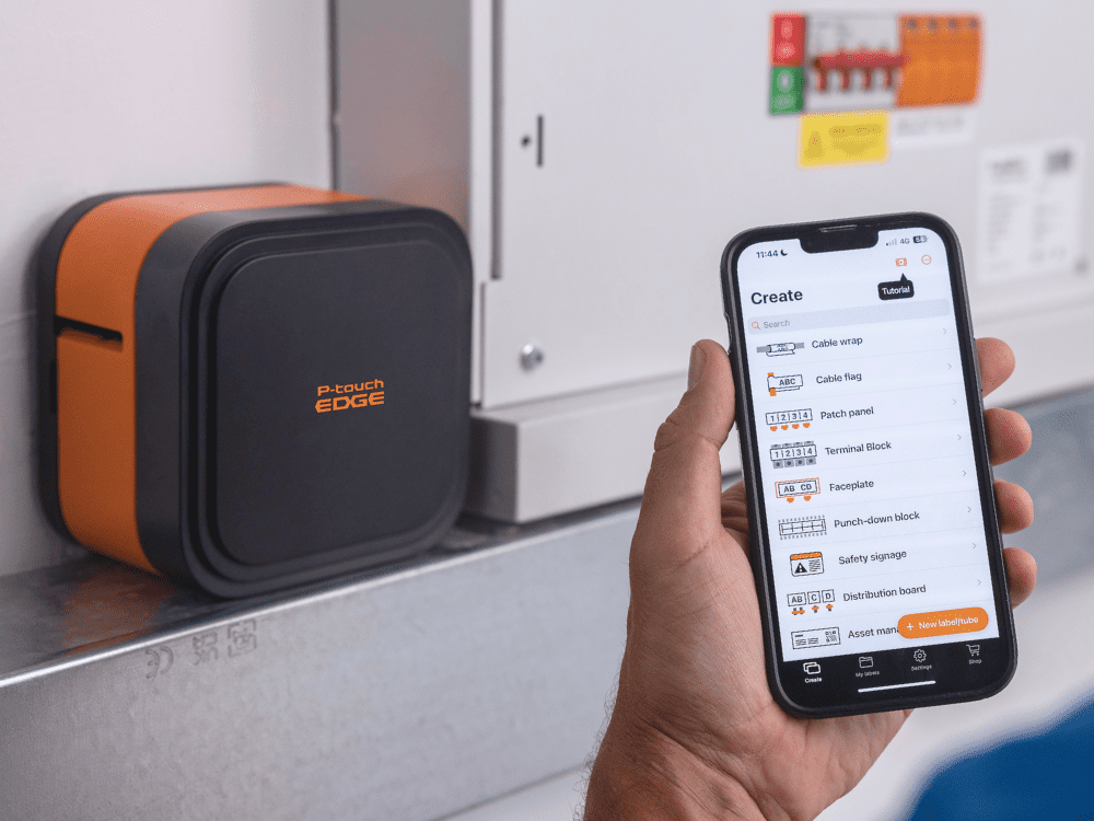 Brother PT-E920BT Portable Industrial Label Printer w/ Bluetooth